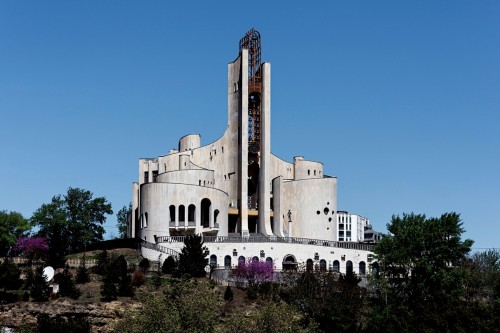 Чем отличаются совмод, постмодернизм и советский модернизм. Простое и понятное объяснение. Чем отличаются совмод, постмодернизм и советский модернизм. Простое и понятное объяснение.